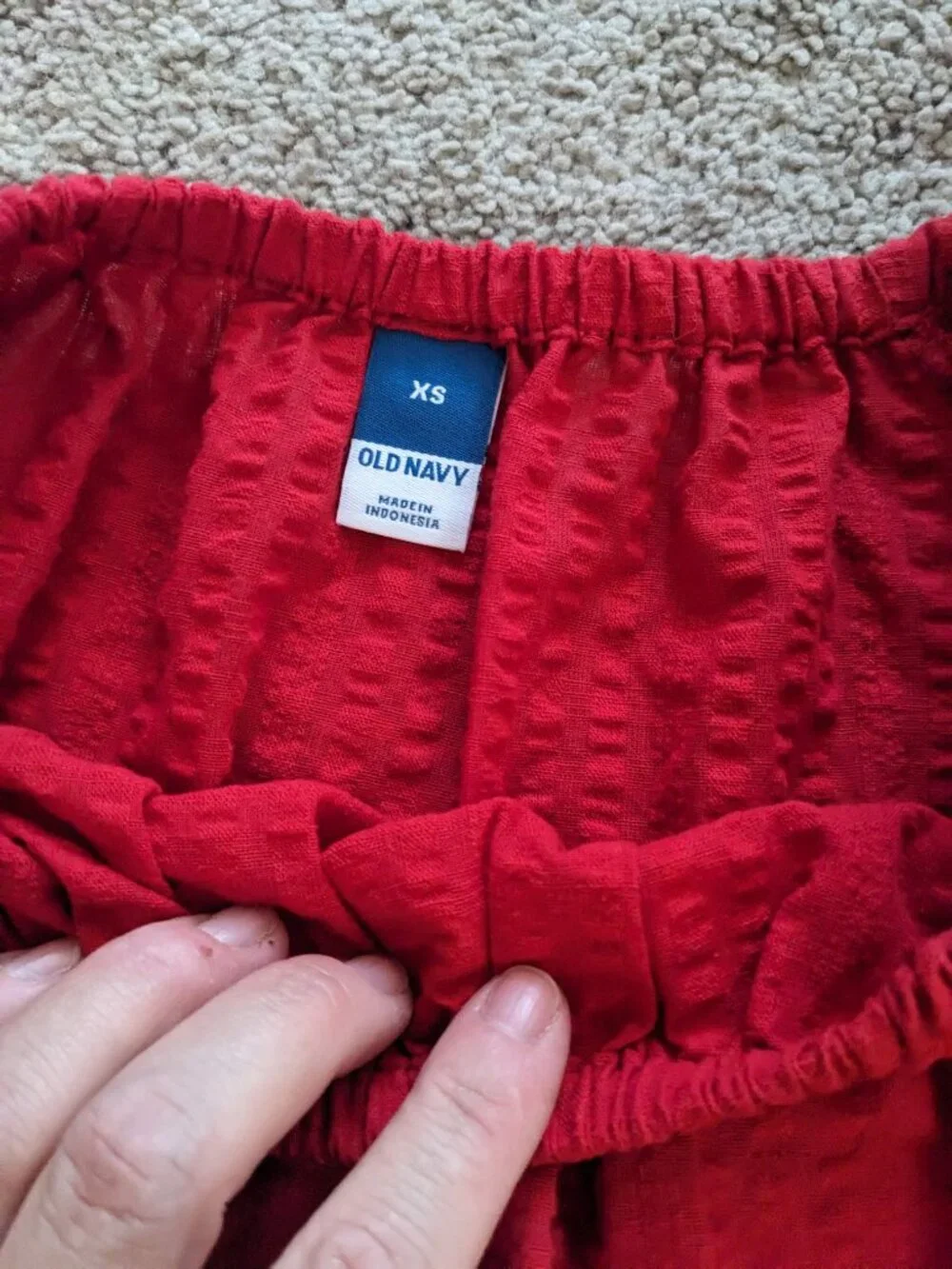 Old Navy red puff sleeve blouse